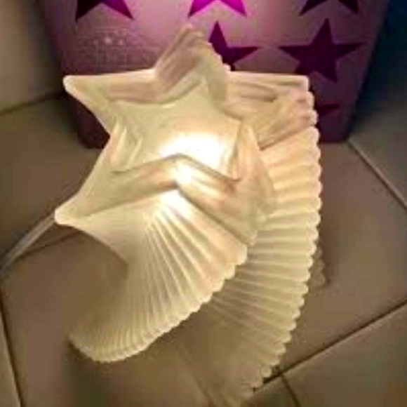 Limited edition  scentsy warmer - Picture 1 of 1